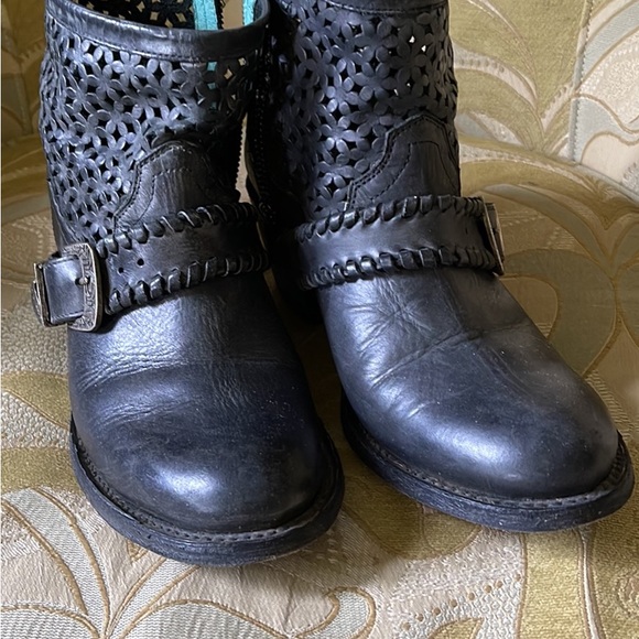 Corral booties - Picture 2 of 5